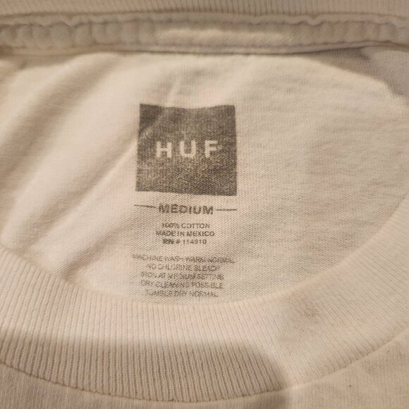 Snoop Dog printed T-shirt, Size M - Picture 2 of 3